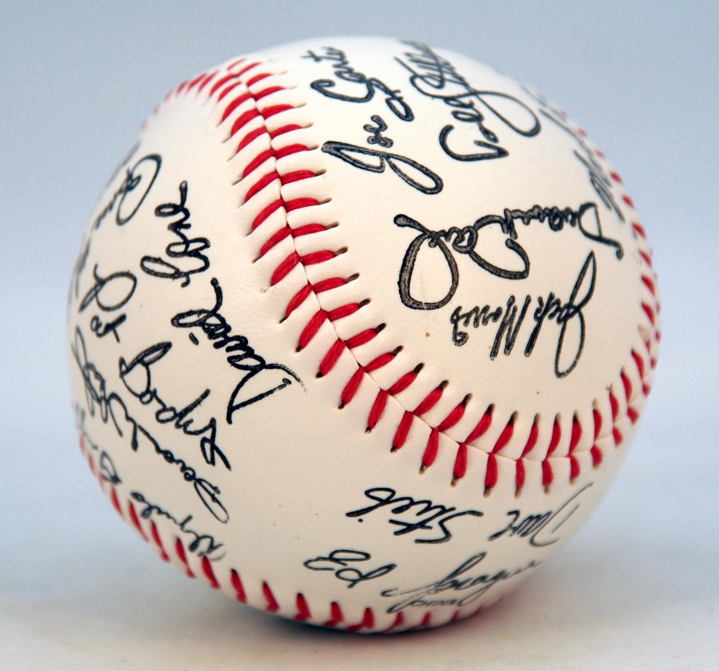 Advice : Signed Baseball Collection : r/SportsMemorabilia